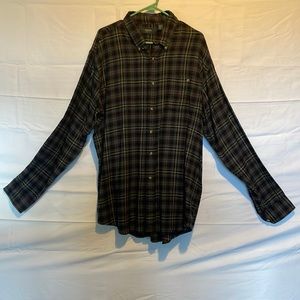 XL Men’s Arrow Flannel long sleeve top